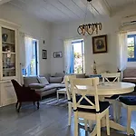 Sea House *